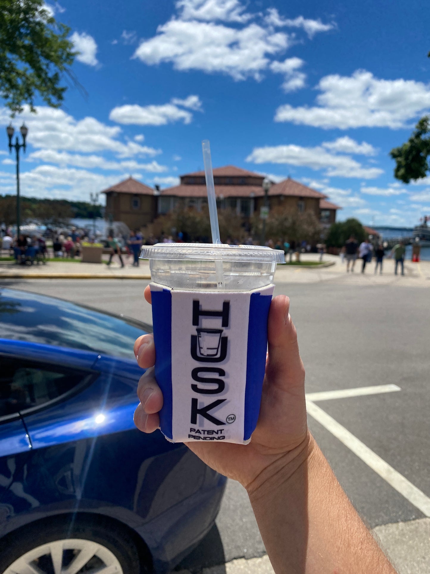 Husk Adjustable Beverage Sleeve